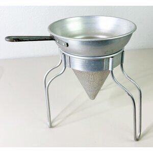 Vintage WEAR-EVER #462 USA ALUMINUM STRAINER COLANDER SIEVE CANNING Legged Stand
